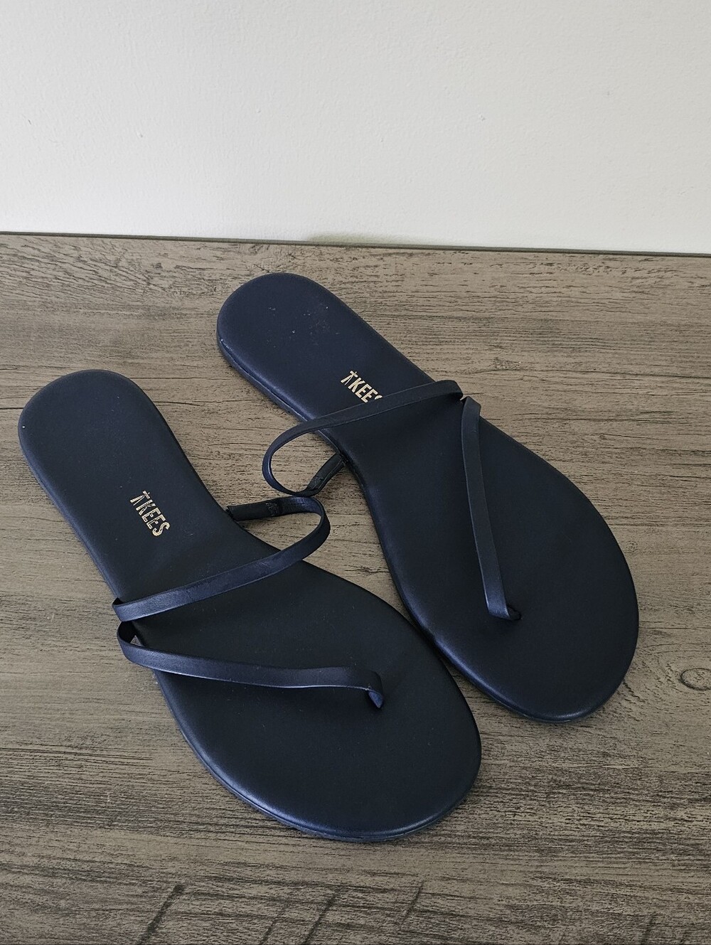 TKEES Sarit Women's Navy Blue Minimalist Strappy Slide Sandals 10